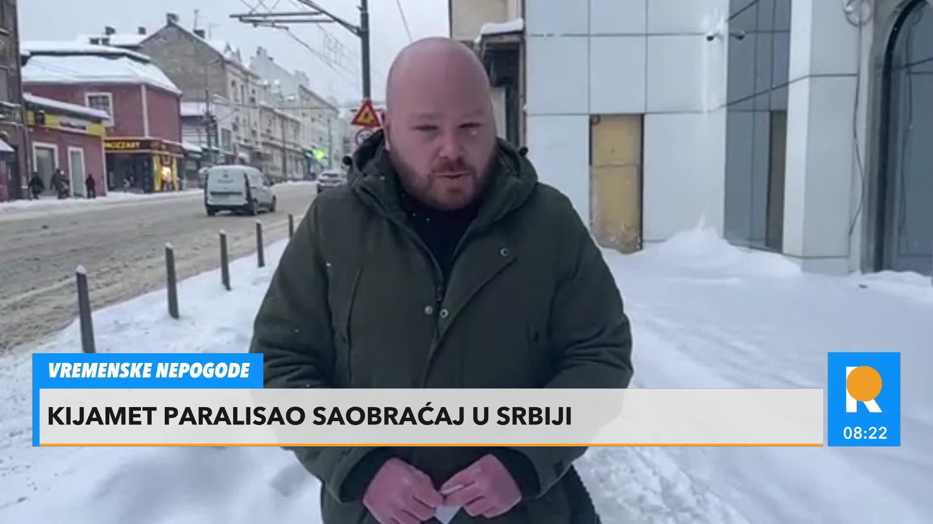 NA SNAZI ZABRANA KRETANJA PO PUTEVIMA U SRBIJI! Saobraćaj zbog snega paralisan širom zemlje
