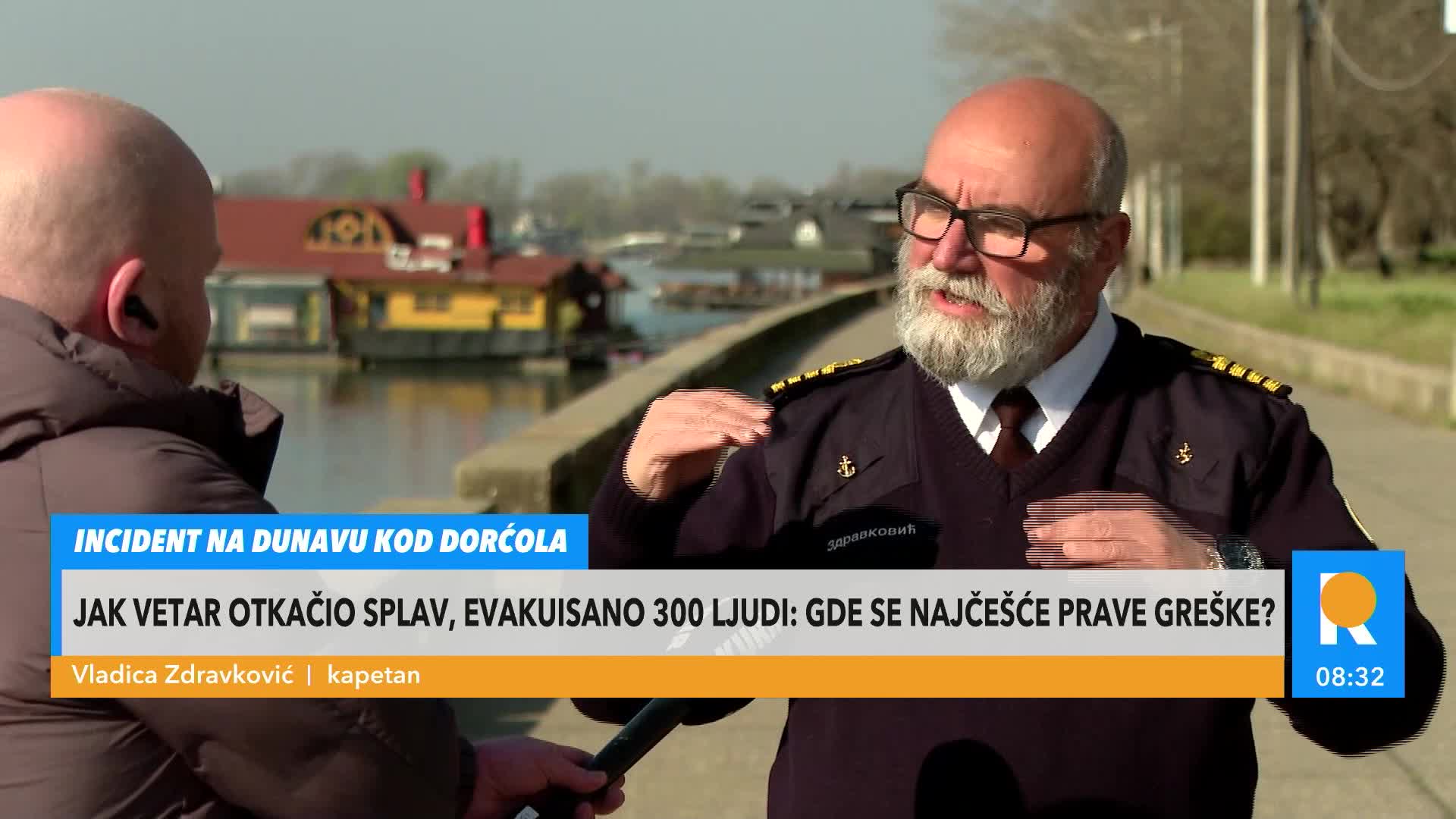 300 PEOPLE EVACUATED IN BELGRADE: FLOATS ALMOST COLLIDED! "Present were disturbed, a huge floating device was moving towards them