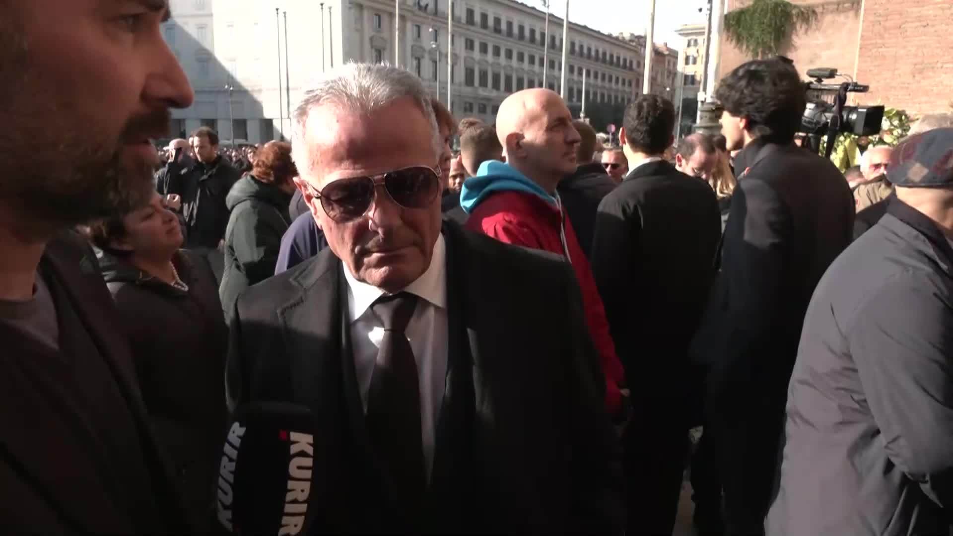 Nenad Bjeković na oproštaju od Siniše Mihajlovića, ovo su bile njegove ...