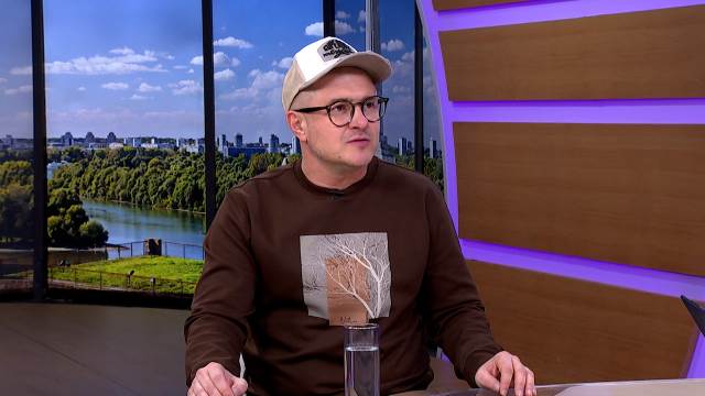 puls clean.01_26_53_00.Still007.jpg 