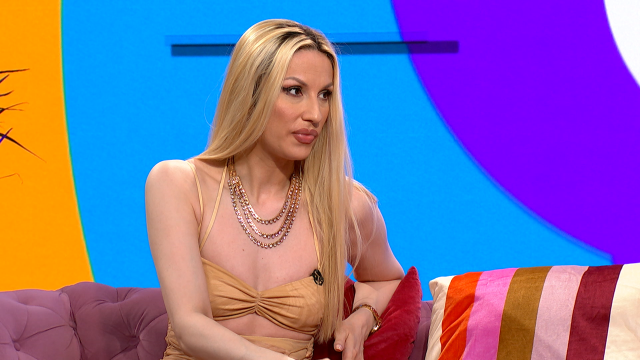 Rada Manojlović 4.png 