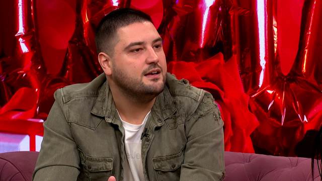  Sequence 01.02_34_39_12.Still004.jpg 