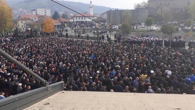SAHRANA MUAMERA ZUKORLIĆA