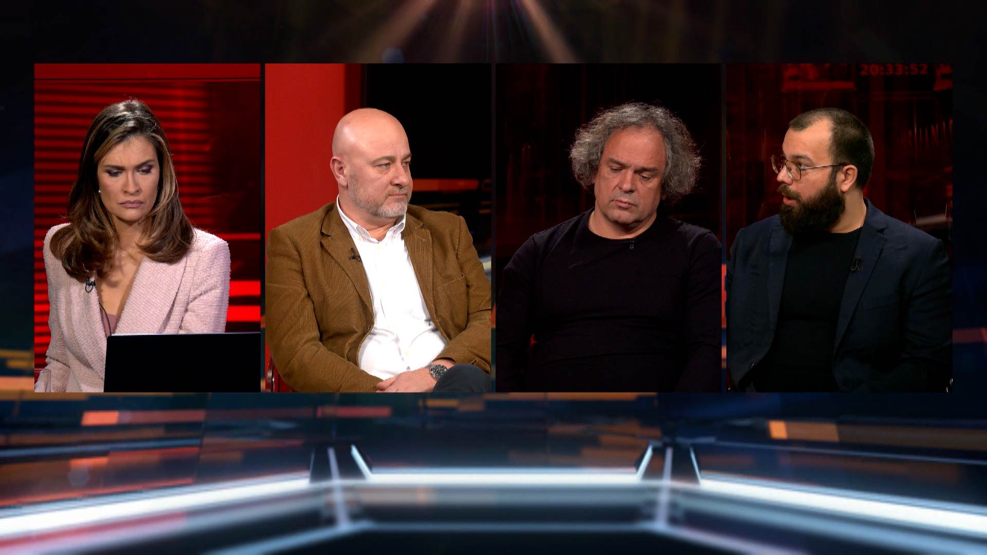 Sequence 06.00_43_52_23.Still006.jpg