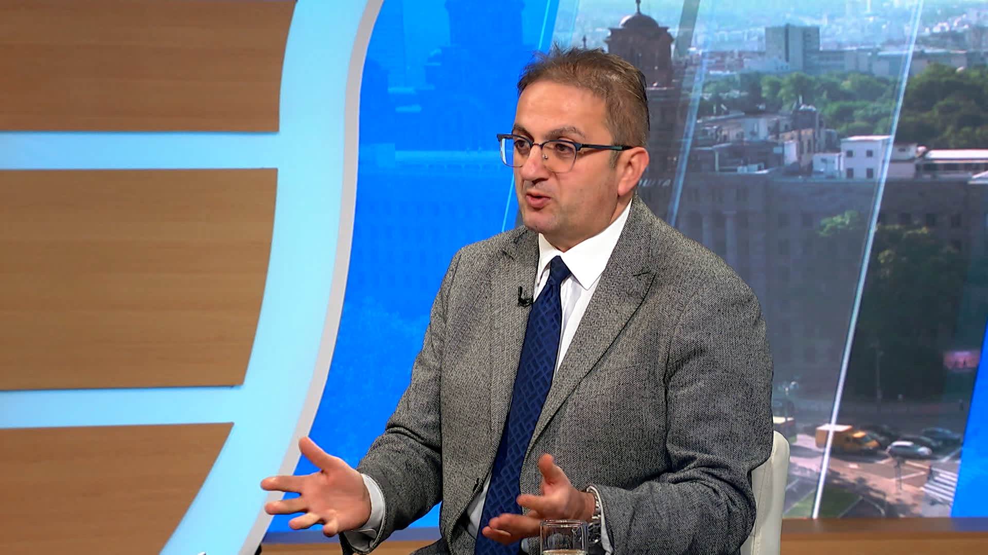 Sequence 01.01_40_17_18.Still016.jpg