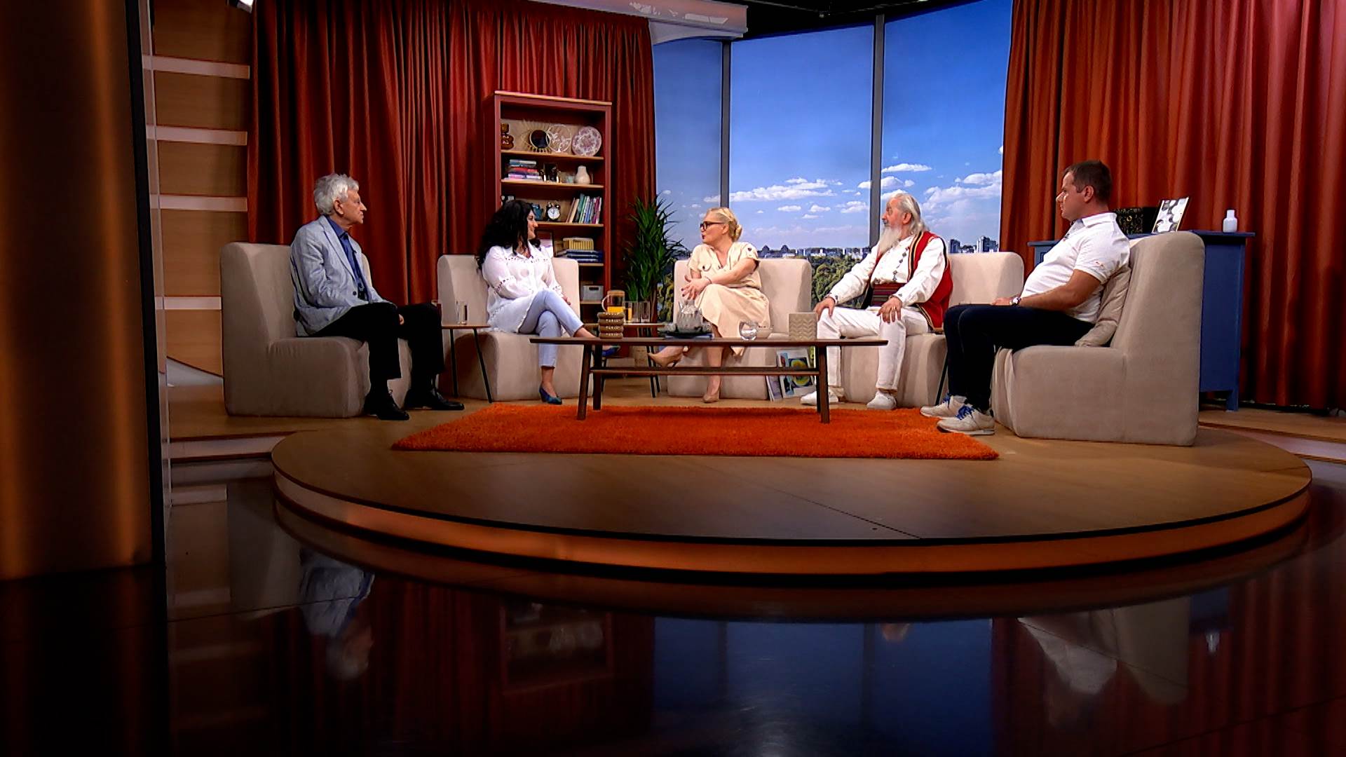 Sequence 01.00_03_27_02.Still005.jpg