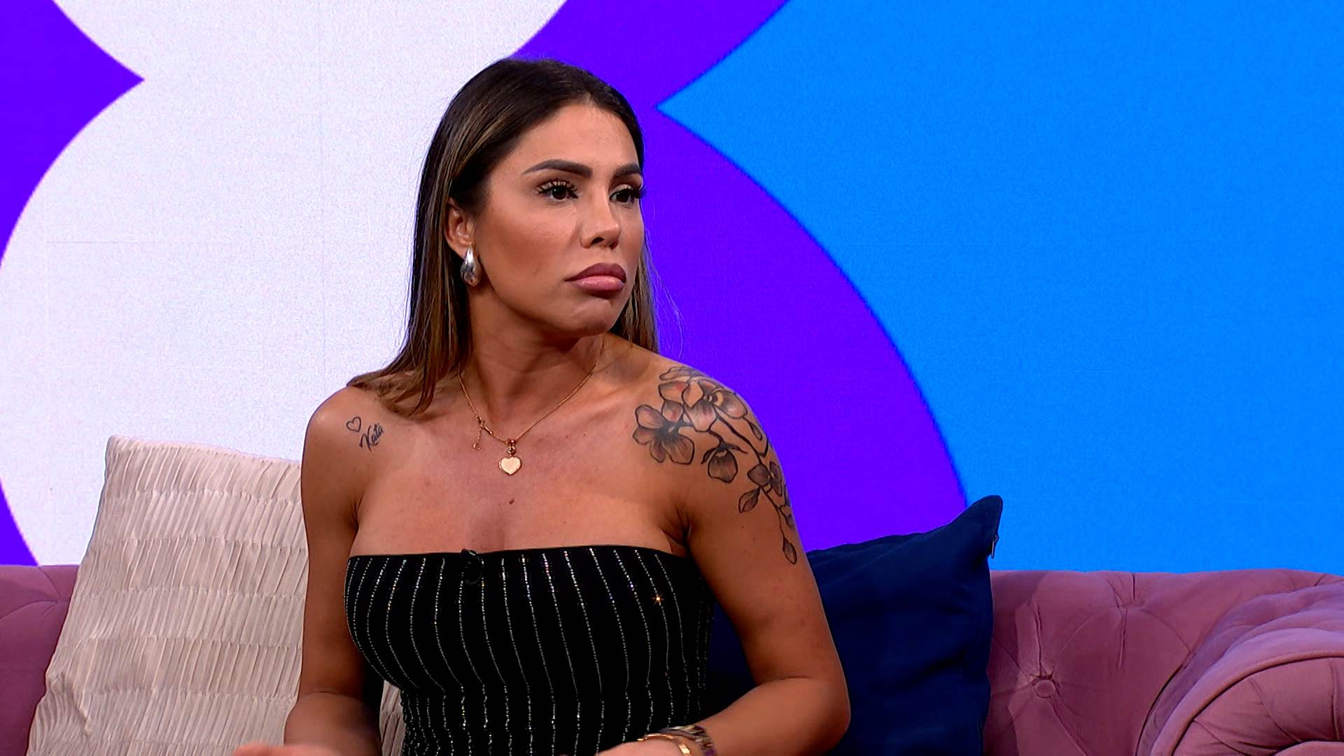 20240622-DIVAN SHOW-SANDRA EM001.00_14_31_08.Still005.jpg